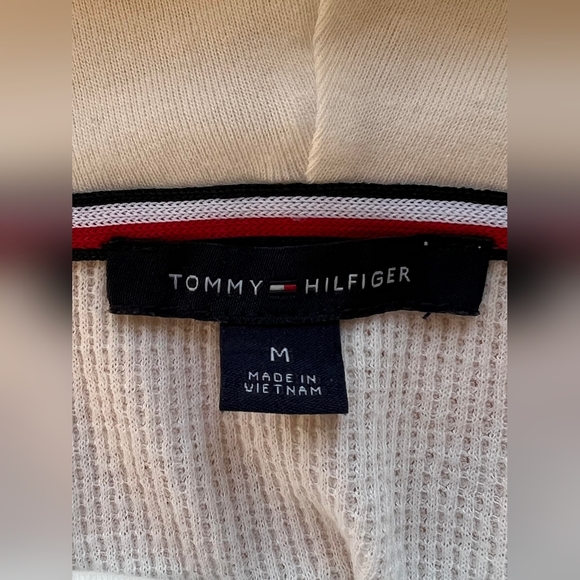 Tommy Hilfiger Thermal Cowl Neck Top Ivy Size Medium - Picture 4 of 5